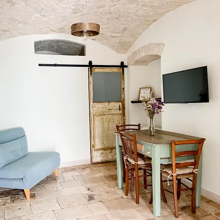 Il Girasole - Nel Centro Storico Di Apartment Putignano